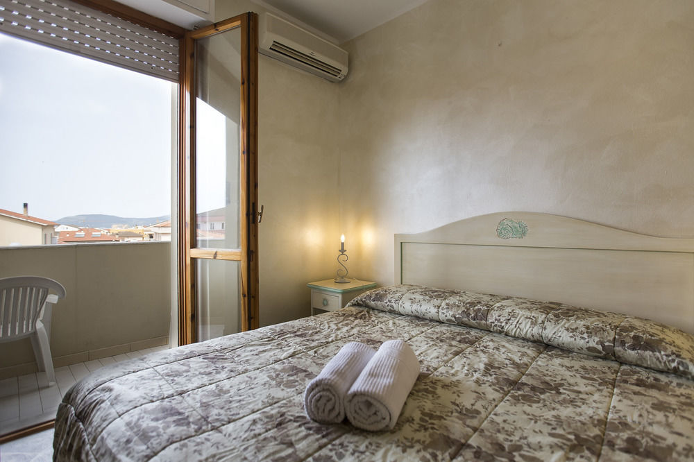 Morpheo Rooms Alghero Exterior foto